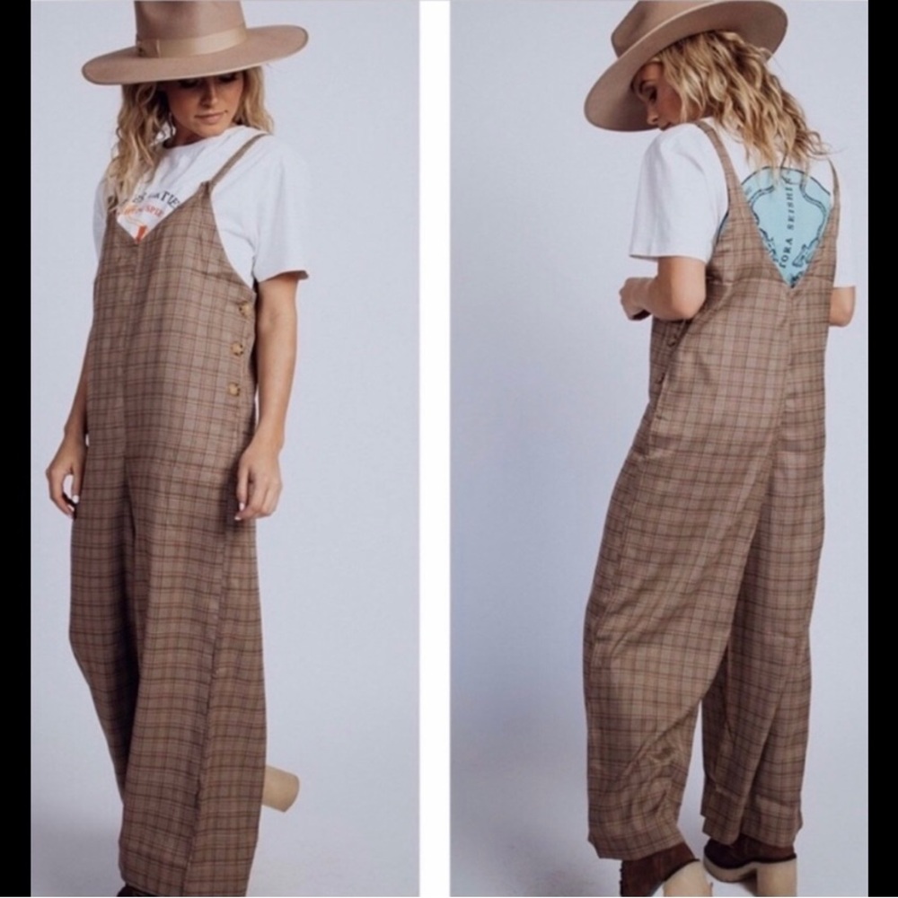 Hem & Thread - Plaid Wide-Leg Overalls - Picture 3 of 6